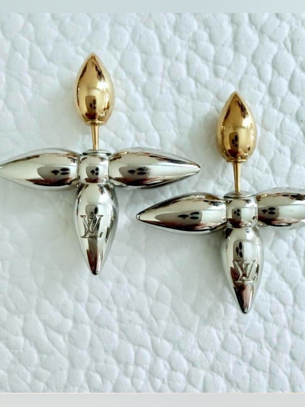 🔥Like New Louis Vuitton Metal Louisette Earrings Silver Gold full inclusion🔥